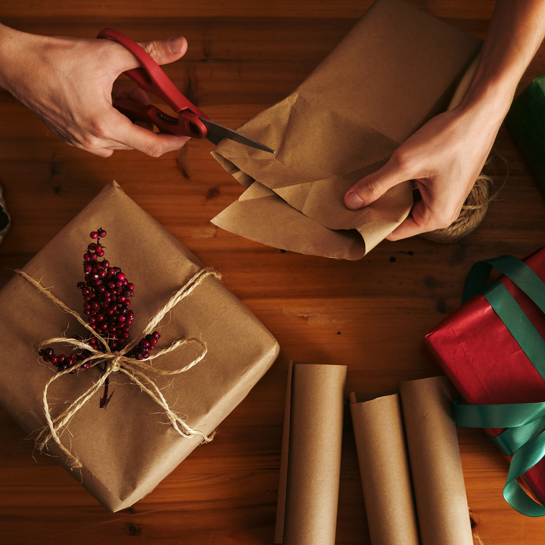 SMP Volunteer: Gift Wrapping Fundraiser